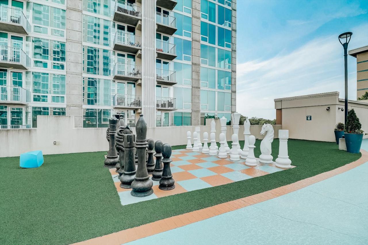 Frontdesk Skyhouse Apts Uptown Charlotte Apartamento Exterior foto